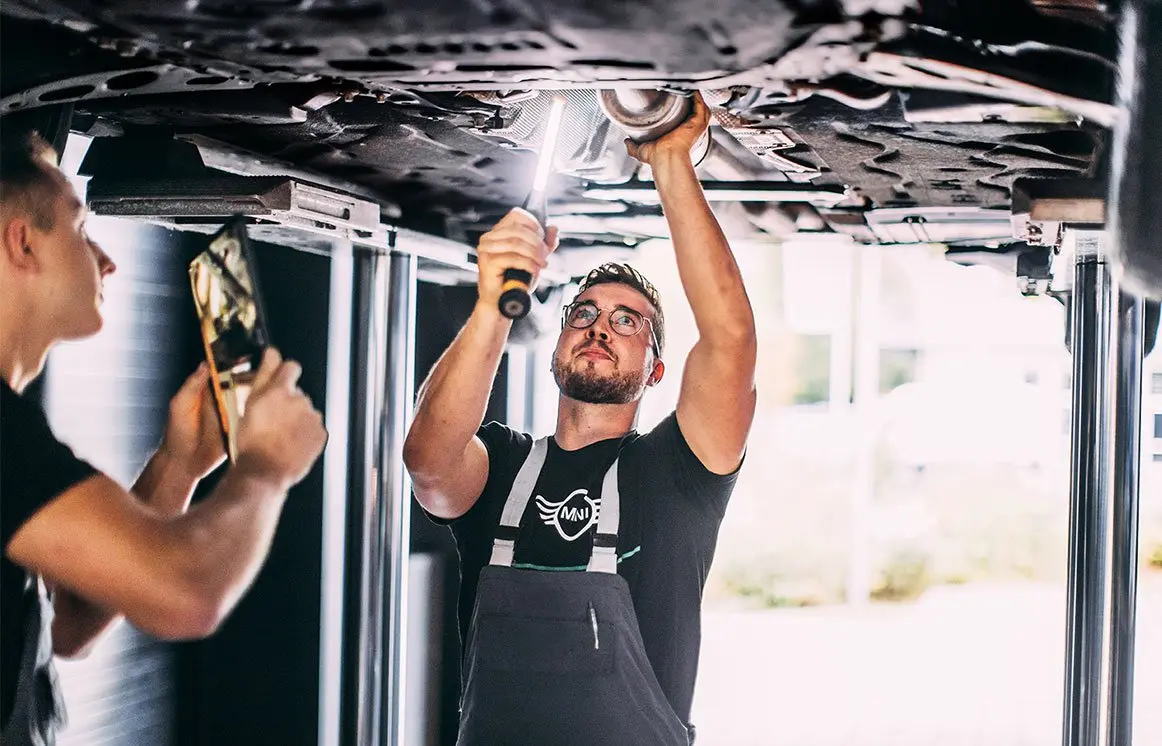 Factory-Trained MINI Technicians